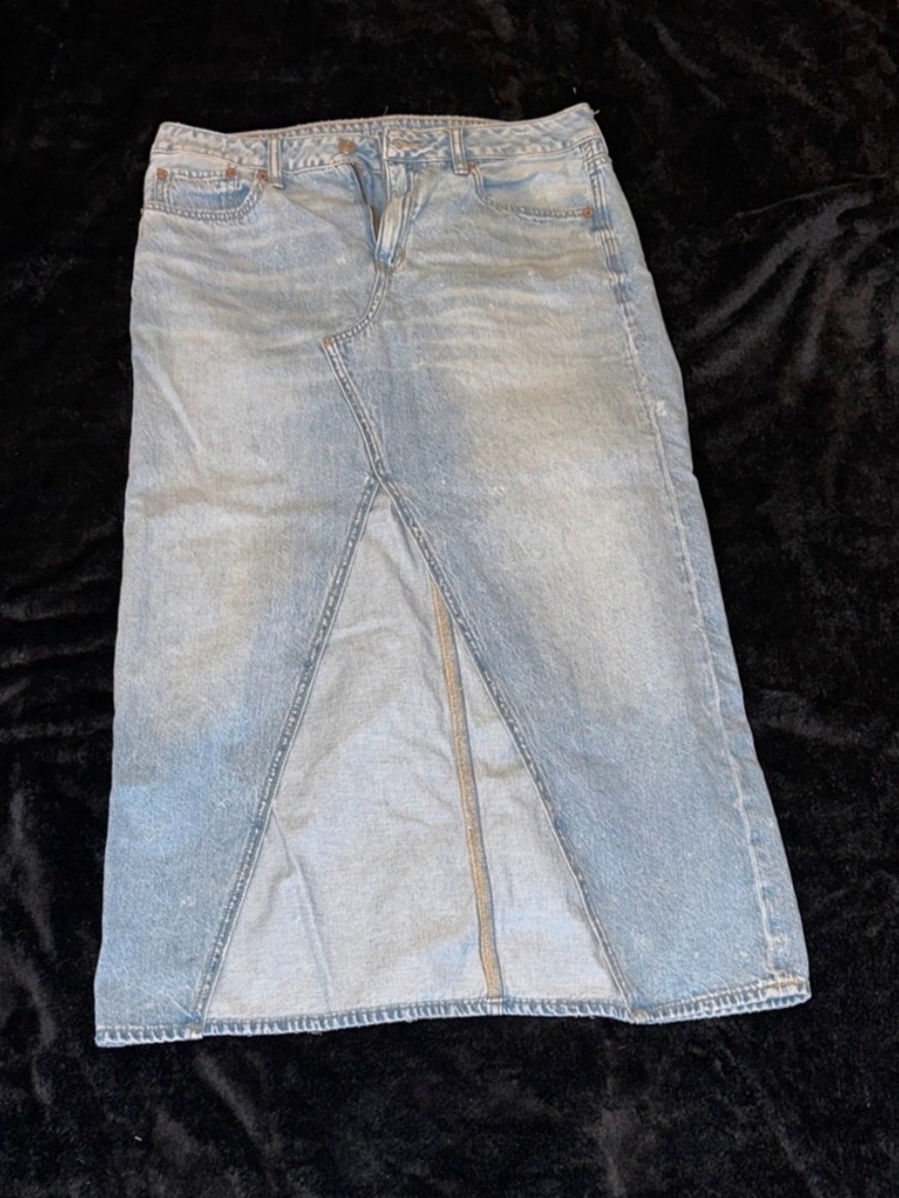 American Eagle Outfitters Light Wash Denim Midi Skirt with Front Panel Slit